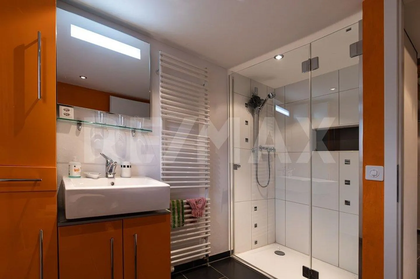 Casa plurifamiliare con 4 unità abitative - Foto 7 di 13