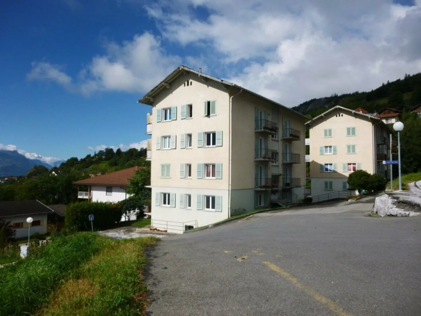 AYENT - APPARTAMENTO 3.5 STANZE CON BALCONE - Foto 1 di 8