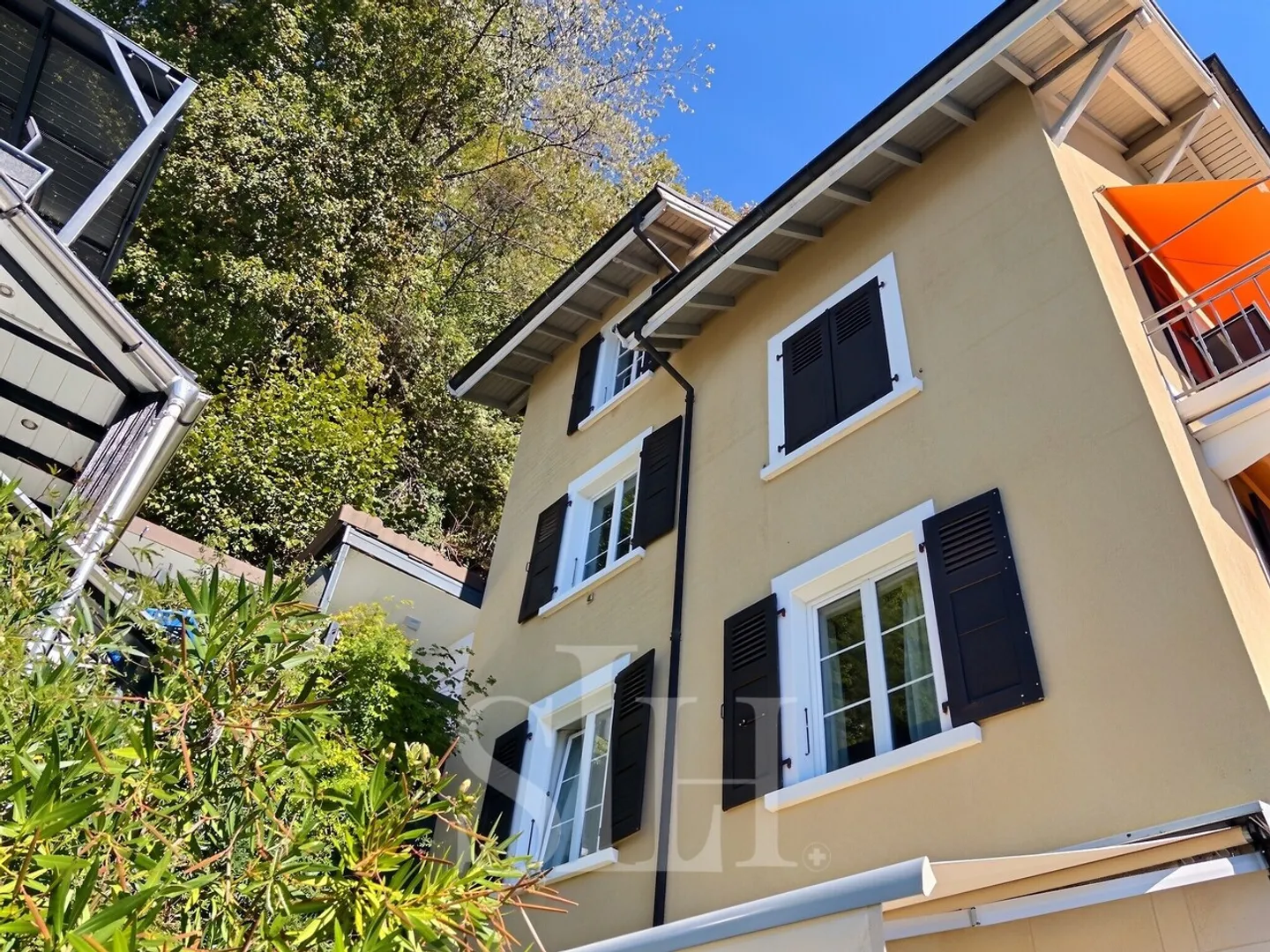 Investment Property with Stunning Views - Photo 6 of 17