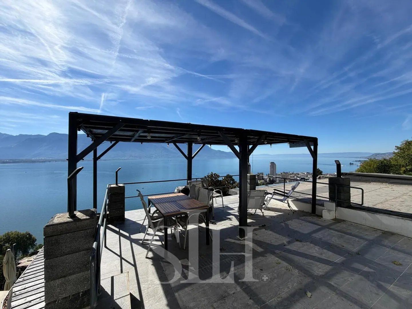 Investment Property with Stunning Views - Photo 15 of 17
