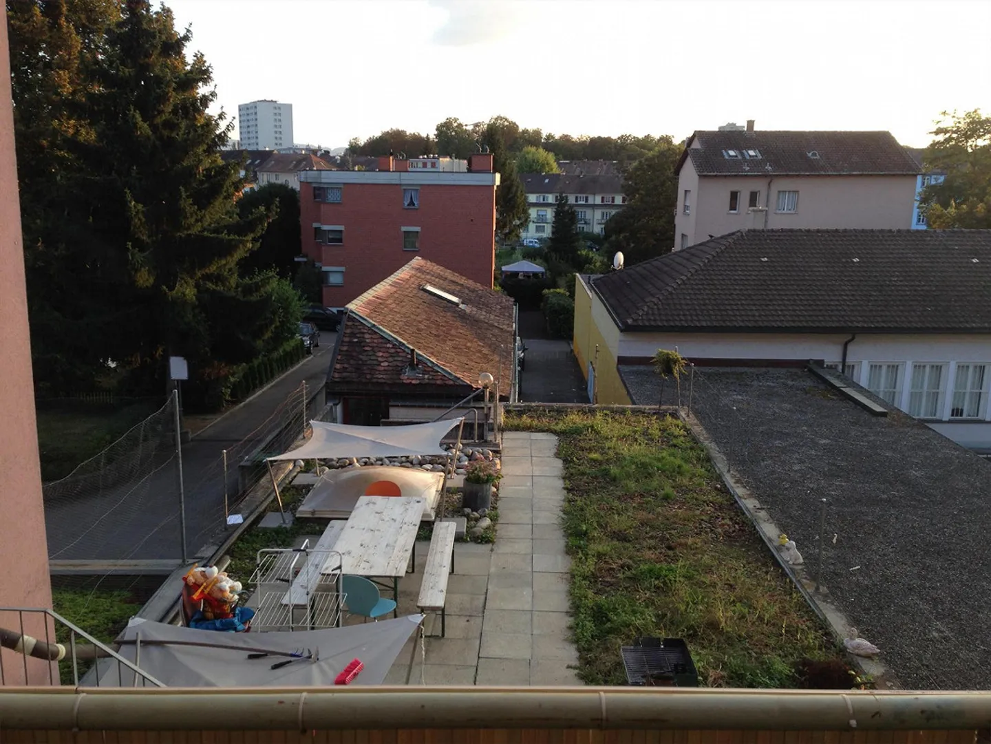 5-room apartment on two floors furnished - Photo 4 of 4