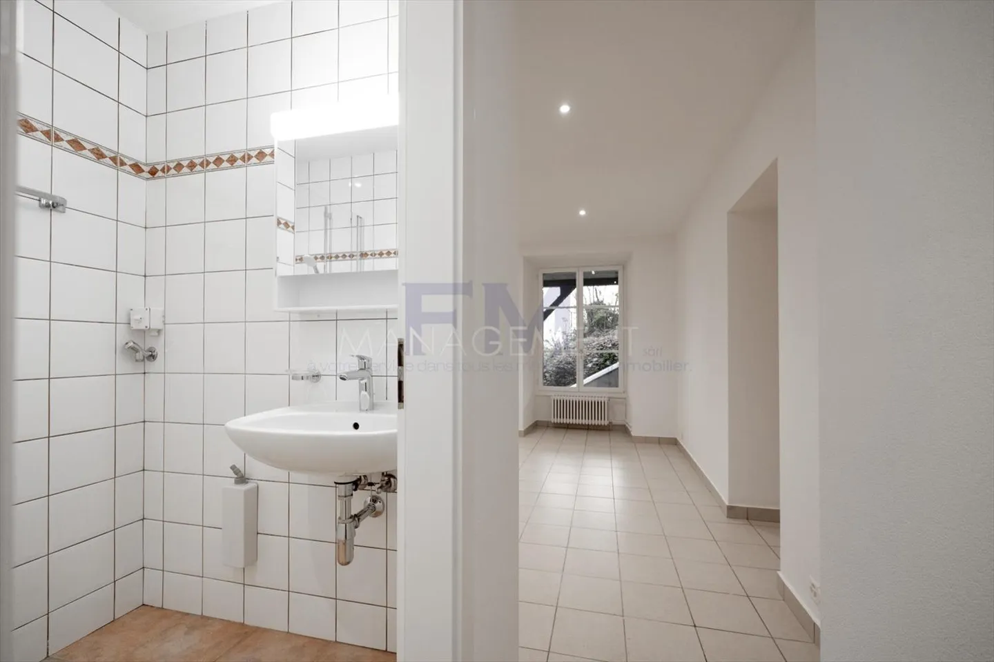 Saint Jean, rue du Belvédère, 2 rooms on the lower ground floor, approx. 44m2 - Photo 6 of 9