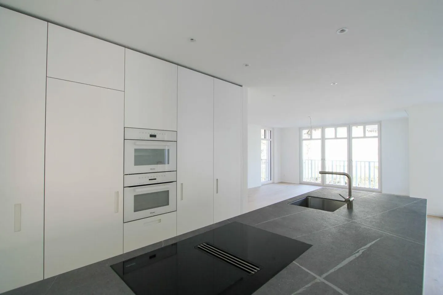 Stilvolle 3.5-Zimmerwohnung - Foto 3 von 9