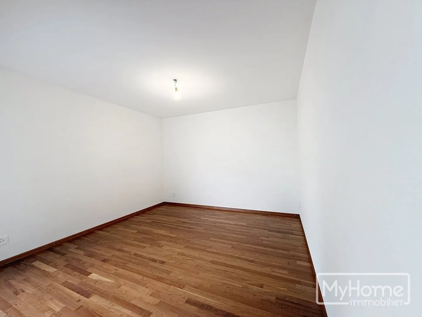 Appartement de 4.5 pièces au 2ème étage d'un tout nouveau quartier - Photo 8 sur 11