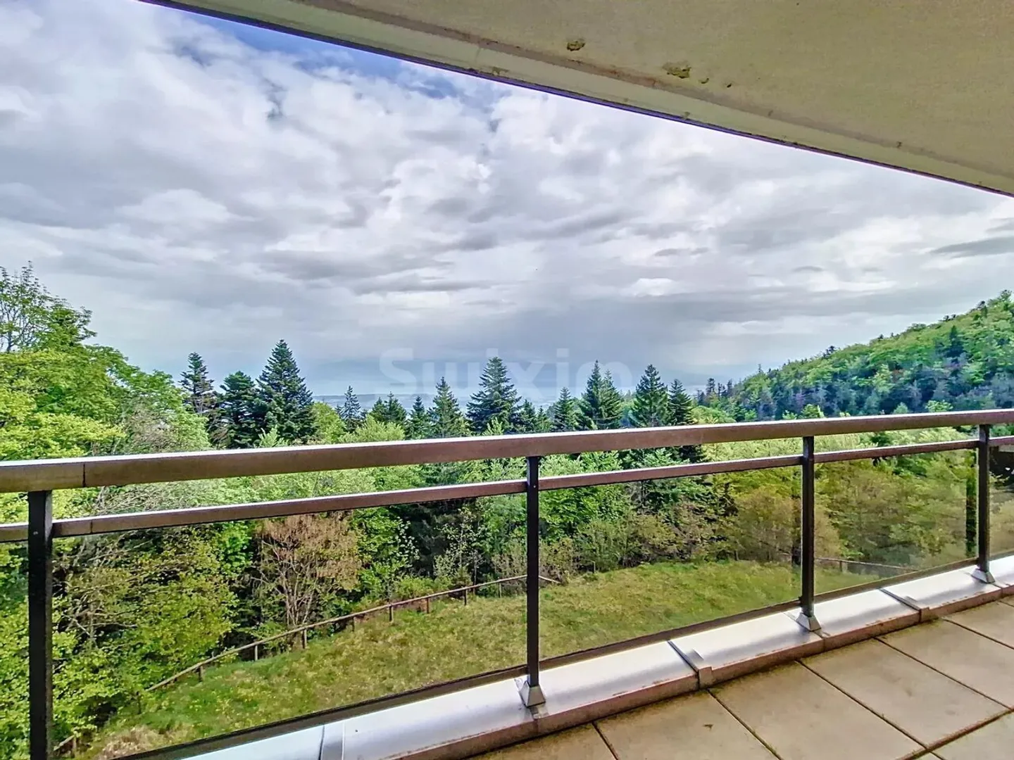 Appartamento con vista lago mozzafiato di 150 m² da ristrutturare - Foto 1 di 1