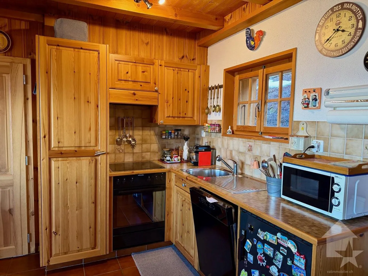 Incantevole chalet di 4.5 locali, posizione bucolica - Foto 9 di 30