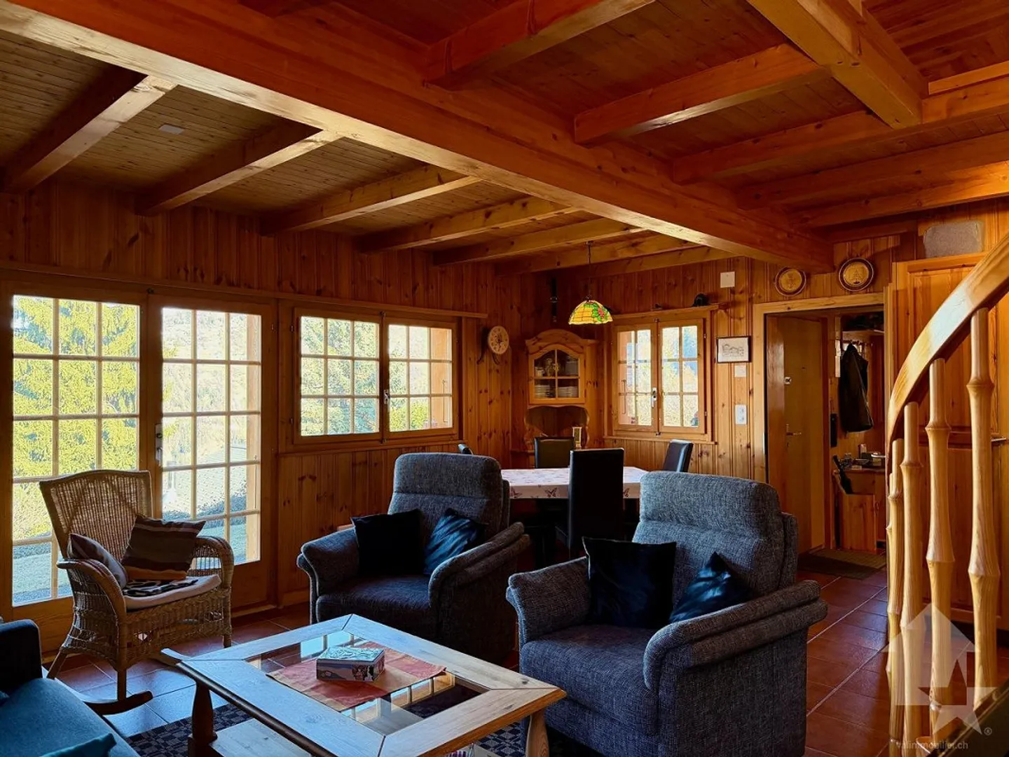 Incantevole chalet di 4.5 locali, posizione bucolica - Foto 5 di 30