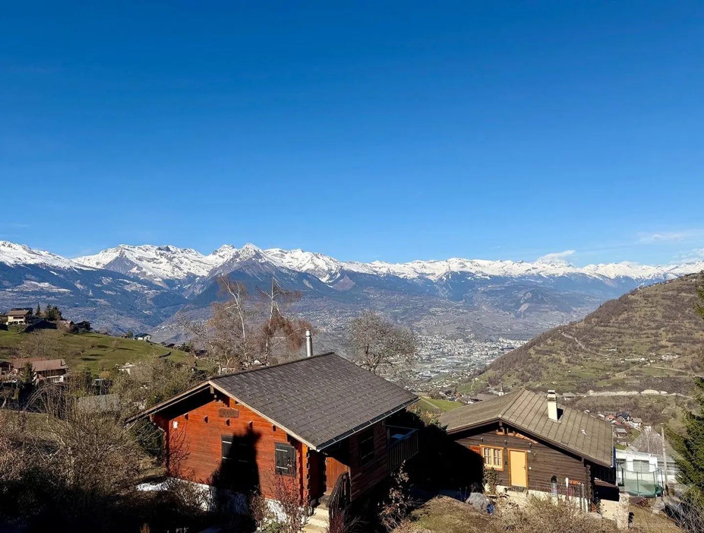 Incantevole chalet di 4.5 locali, posizione bucolica - Foto 18 di 30