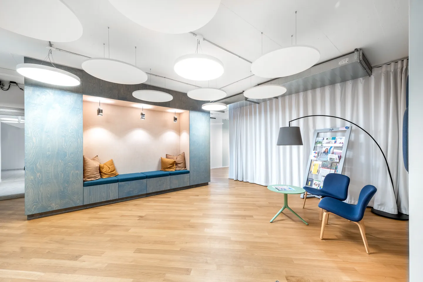 Espace de bureau polyvalent - Photo 5 sur 7