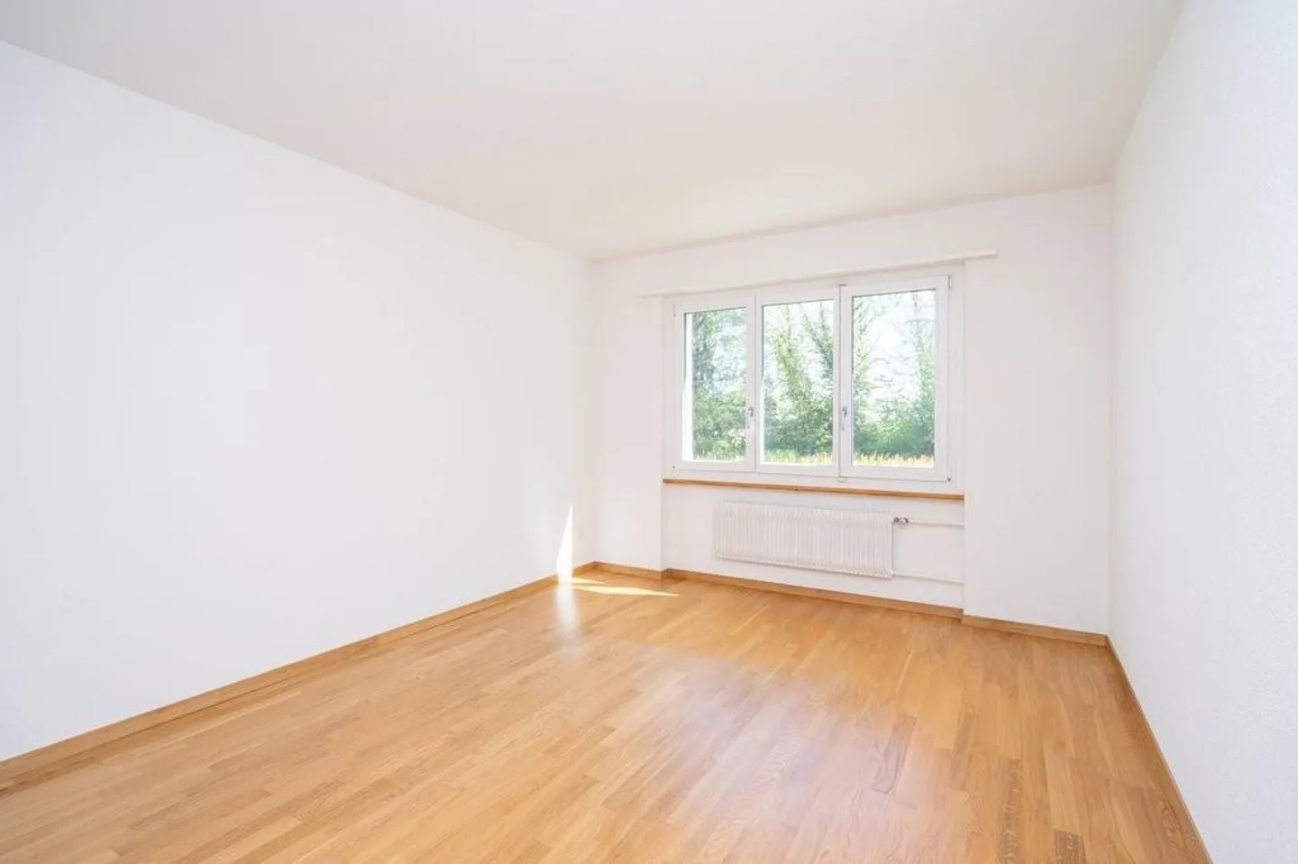 Bright Apartment in Aarberg - Photo 3 of 12