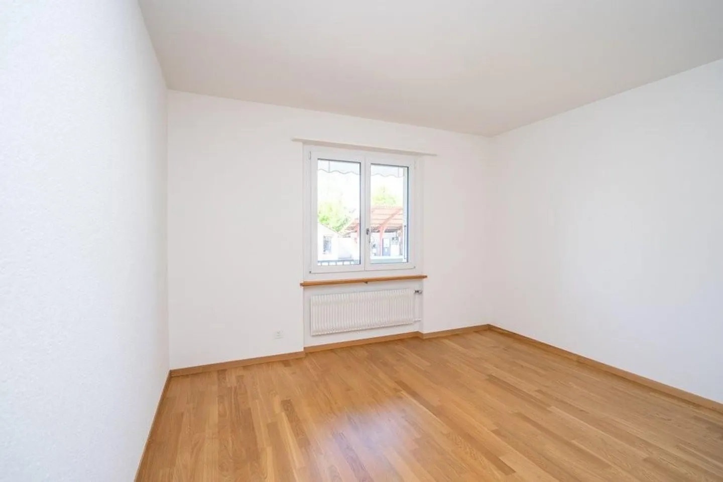 Bright Apartment in Aarberg - Photo 4 of 12