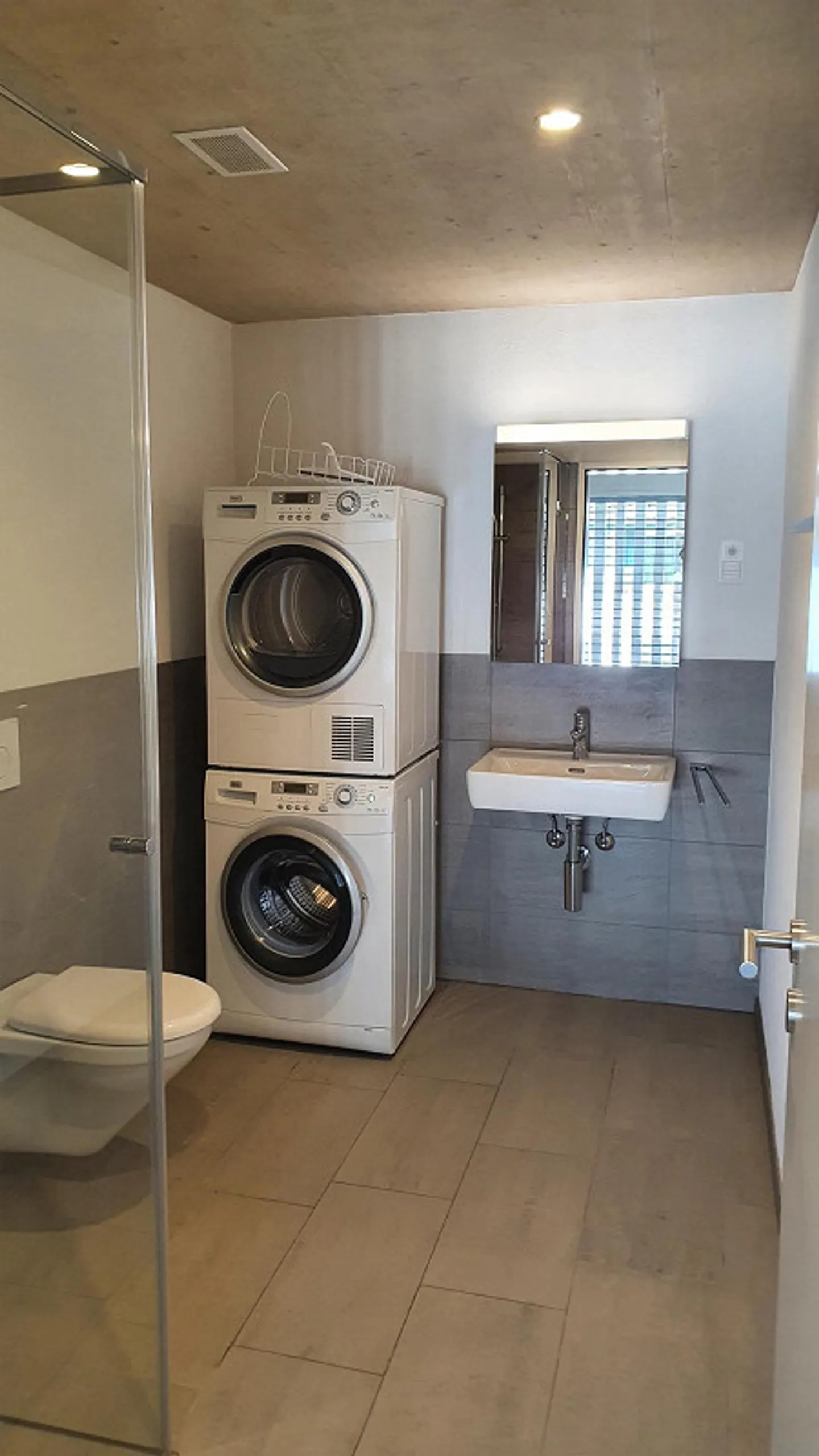 Super opportunità nel centro di Widnau: moderno appartamento di 2,5 locali - Foto 5 di 13