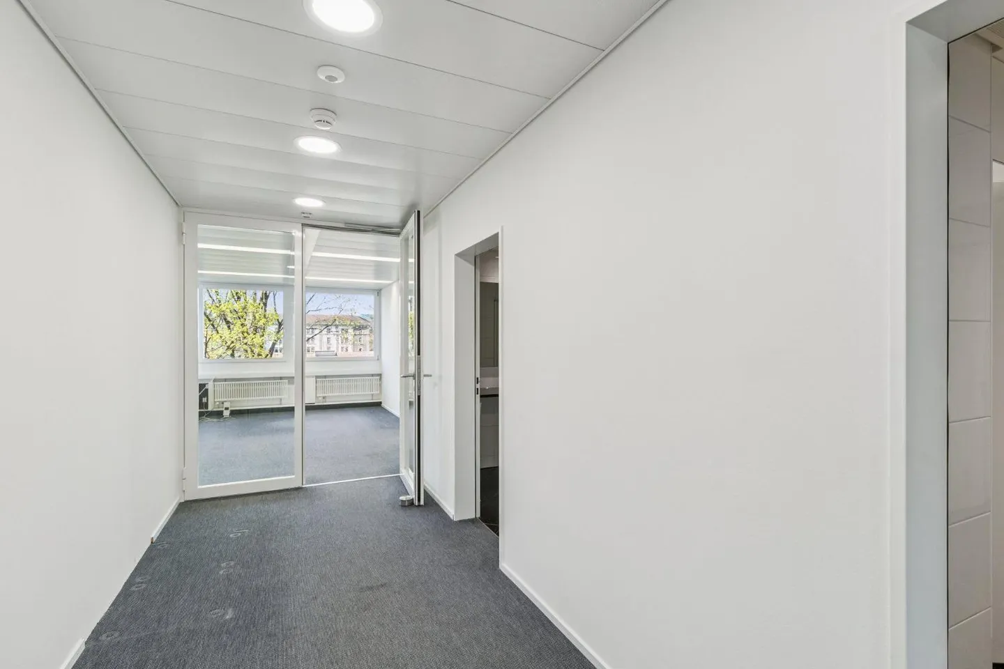 Ufficio rappresentativo con un clima di lavoro ottimale nel cuore di Zurigo - Foto 3 di 6