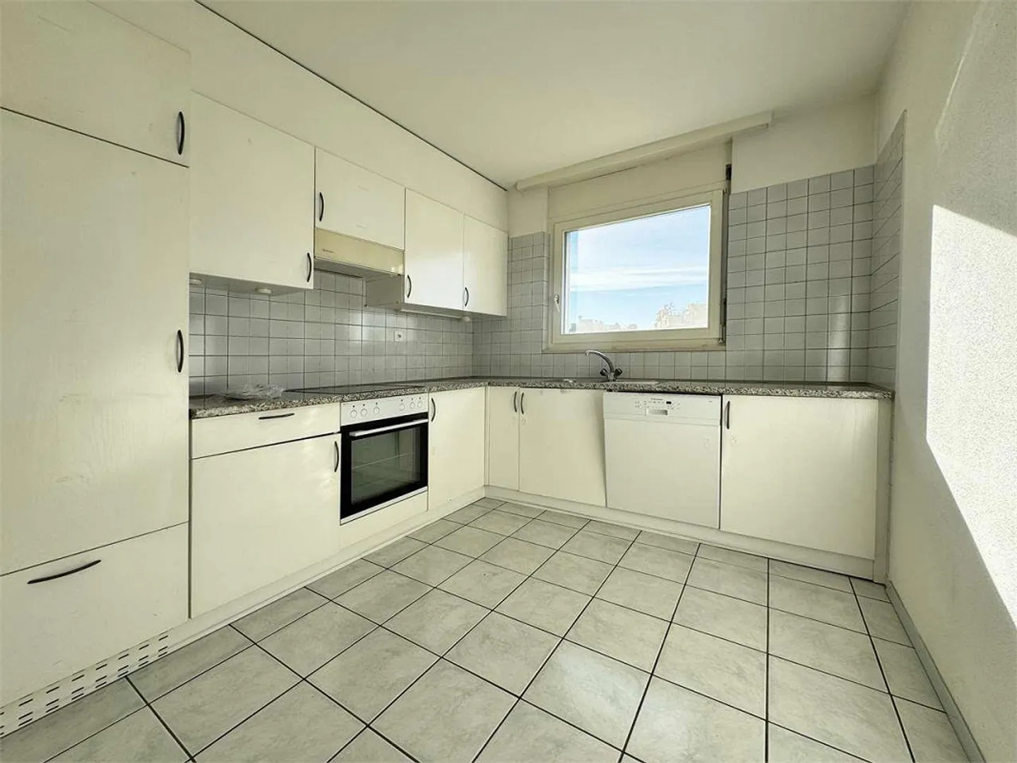 Pregassona - Appartement lumineux de 4,5 pièces - Photo 6 sur 11