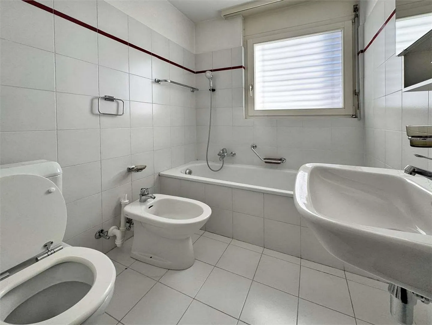 Pregassona - Appartement lumineux de 4,5 pièces - Photo 9 sur 11