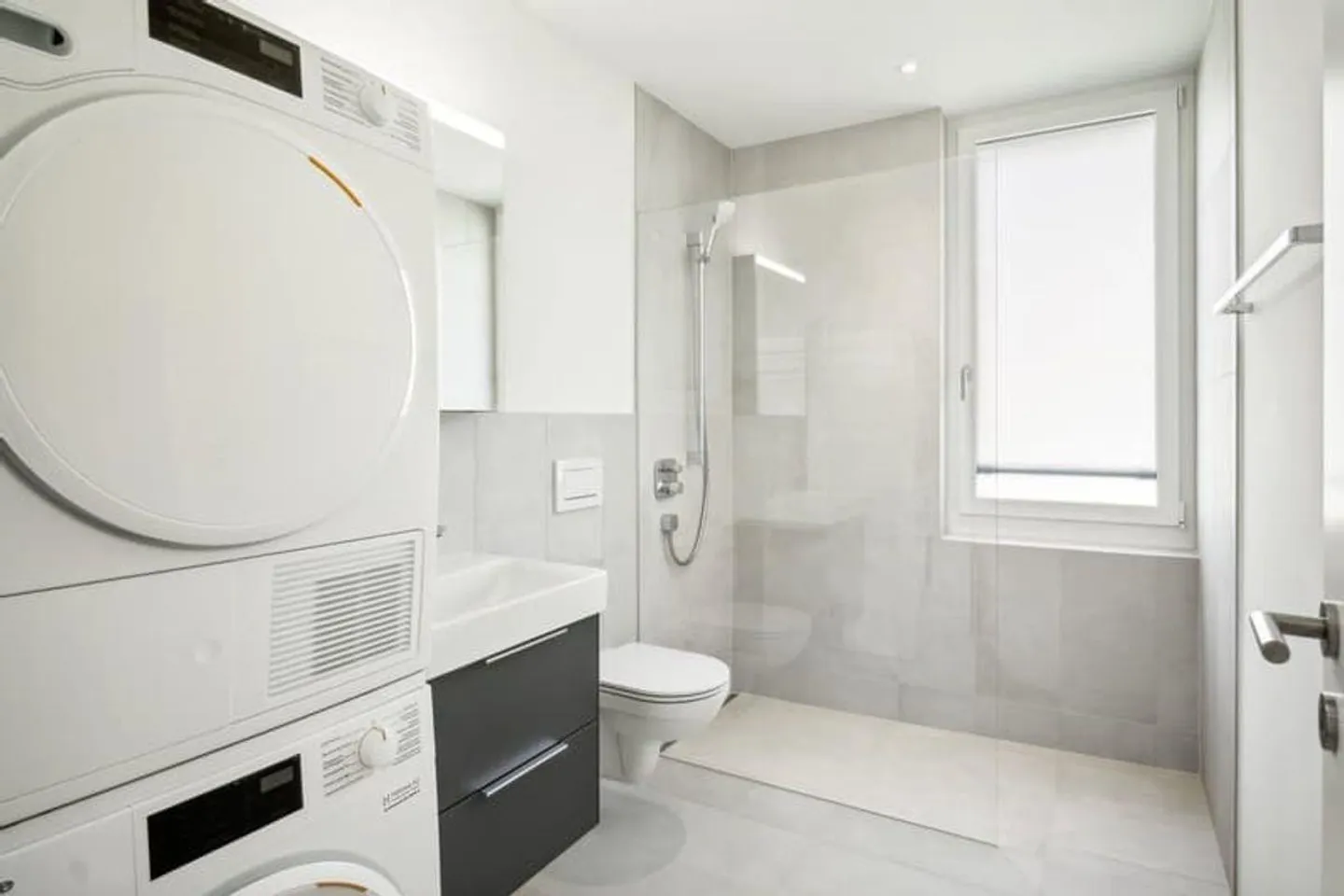 3.5 Zi. Neubauwohnung-Design trifft Komfort in exzeptioneller Lage - Foto 3 von 8