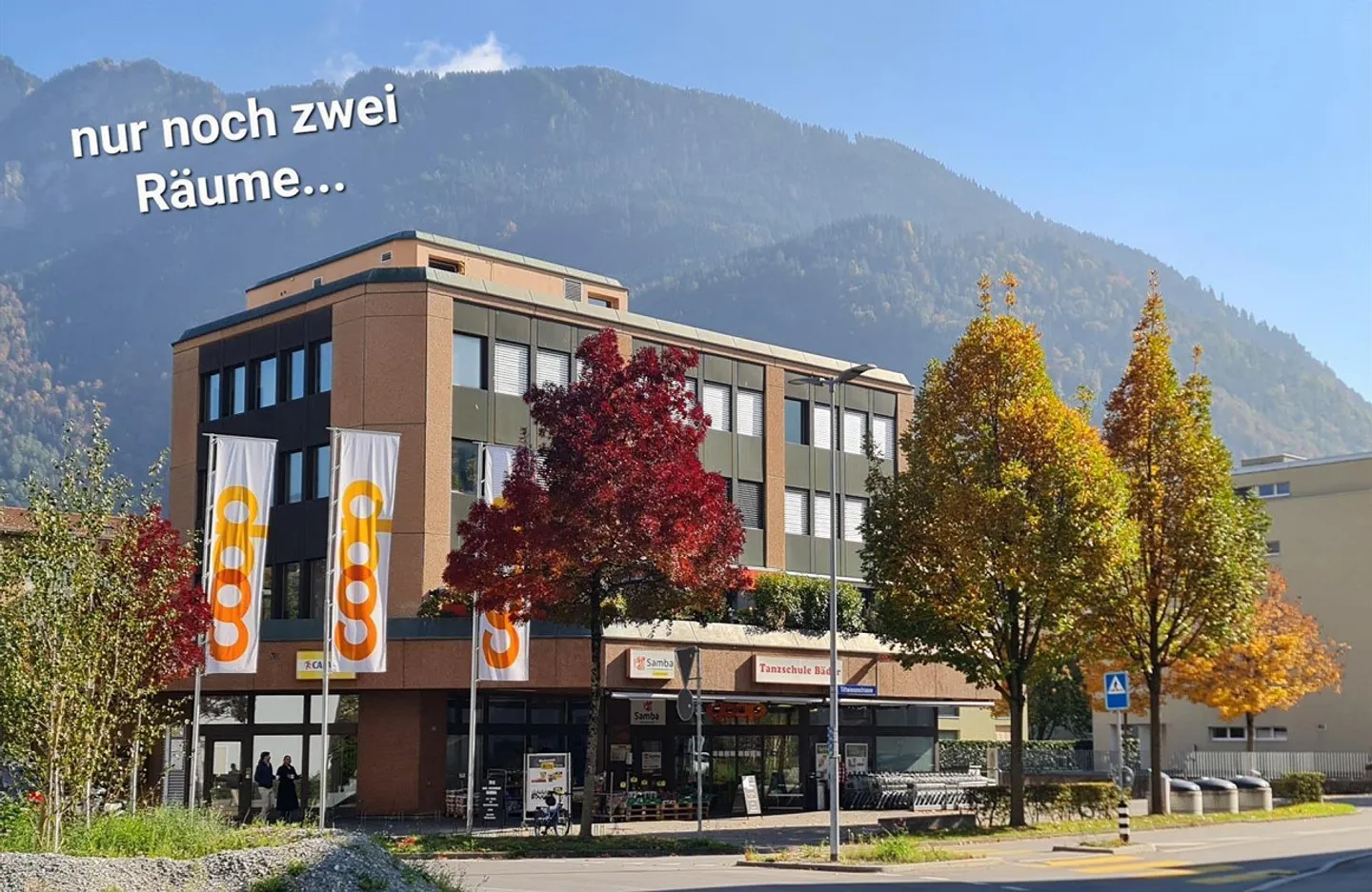 Et un autre espace de bureau à louer dans un emplacement pratique - Photo 1 sur 4