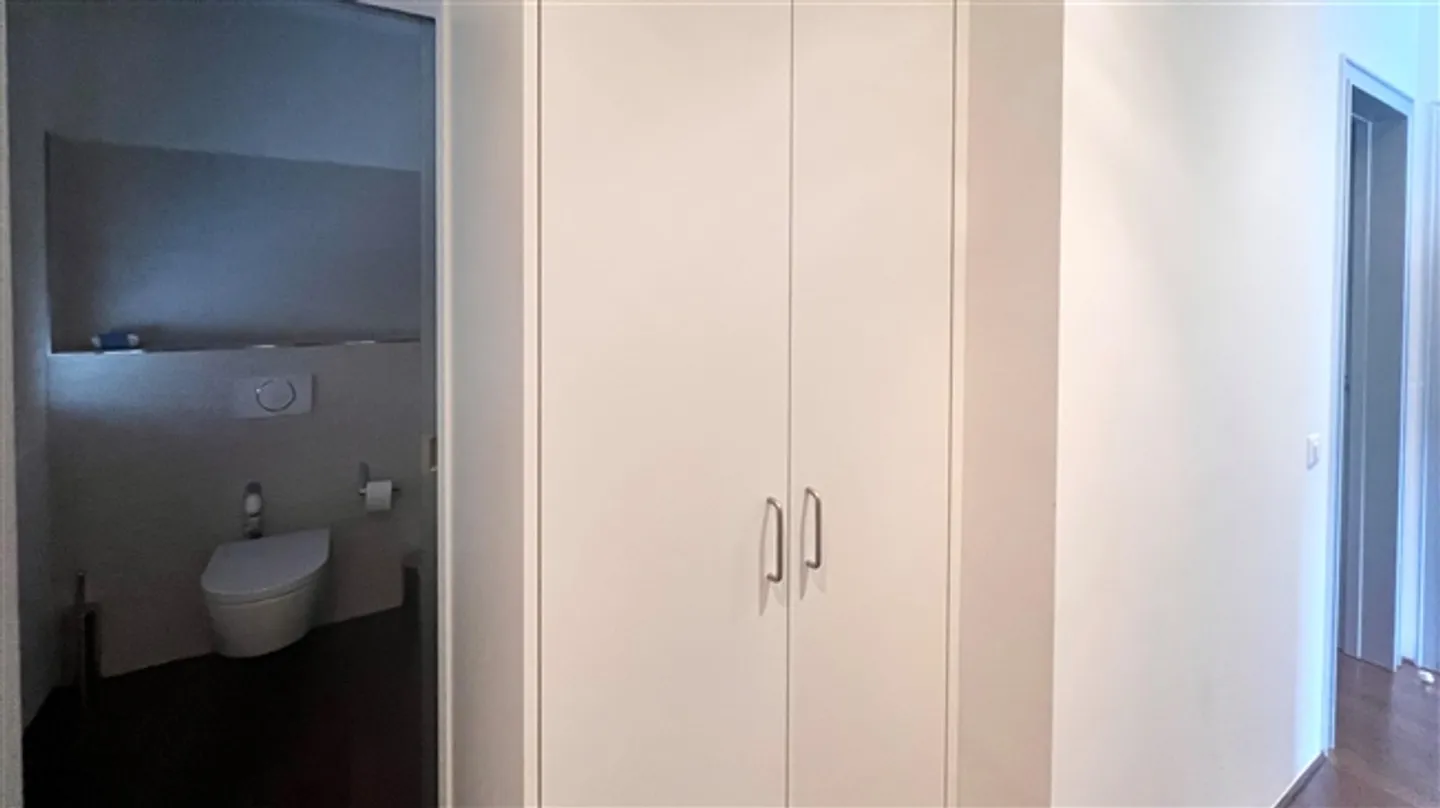 Beautiful 2.5-room apartment with lake view - second home - Photo 11 of 13