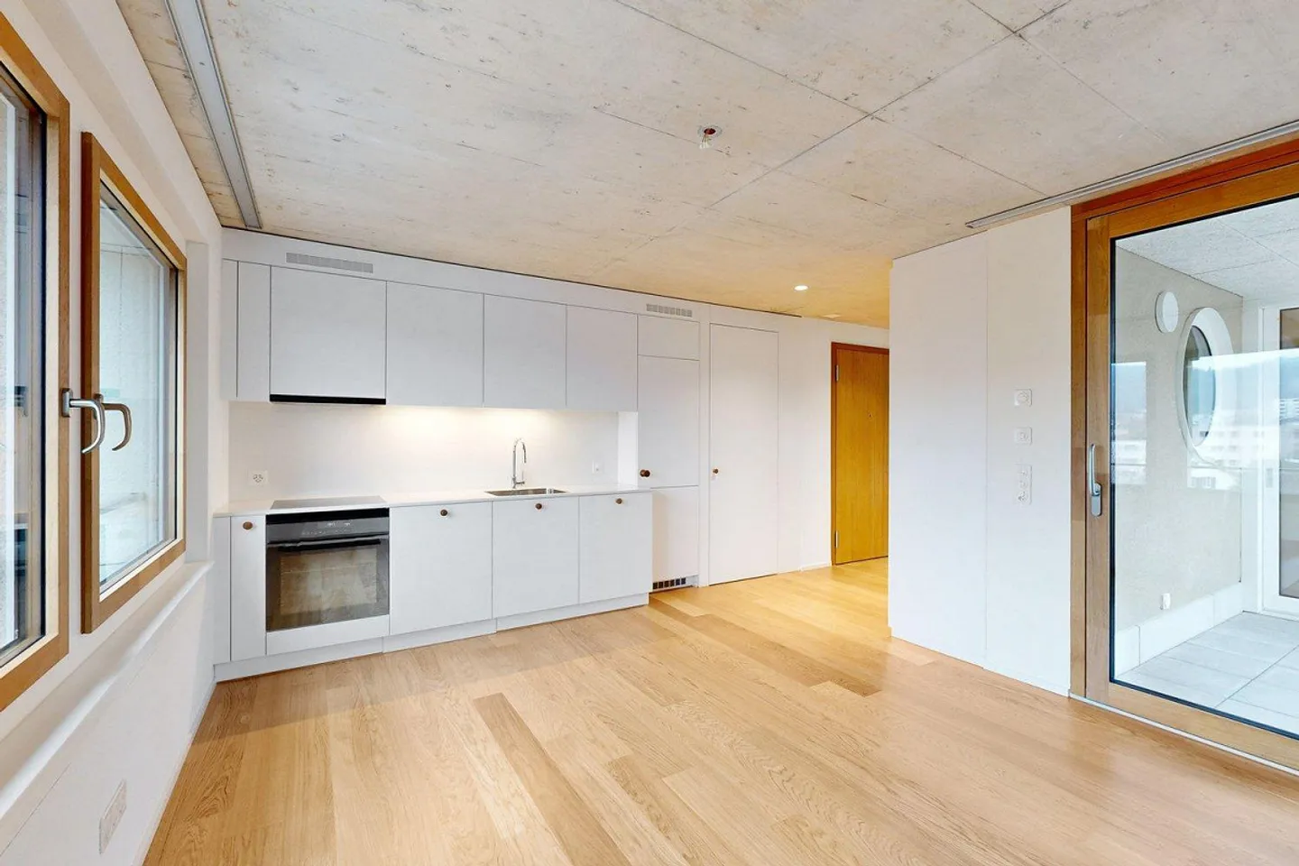 Vivere sopra i tetti di Altstetten - Foto 2 di 7