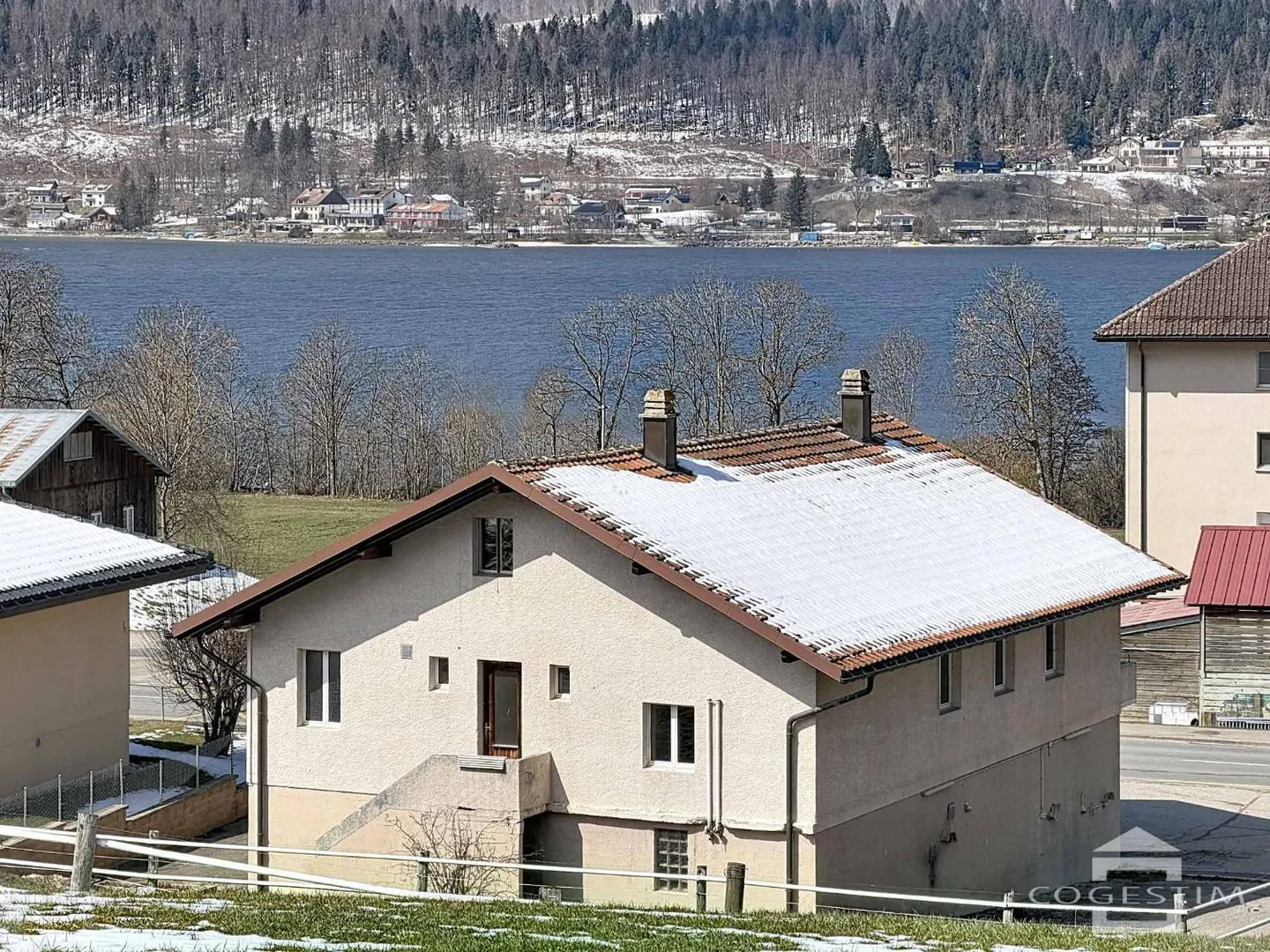 Maison d'Investissement - Photo 1 sur 9