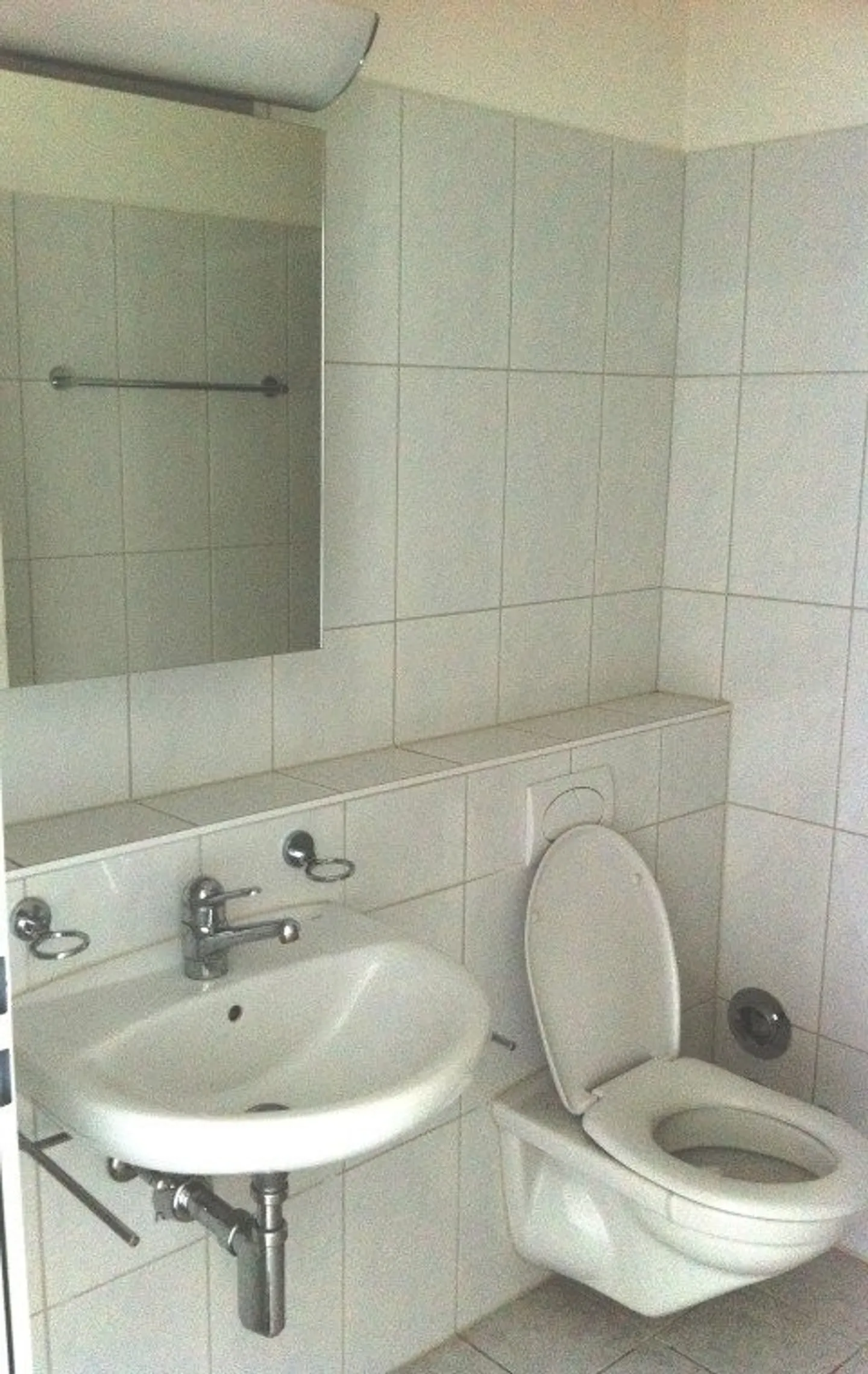 Modern 4.5-Room Apartment - Photo 6 of 7