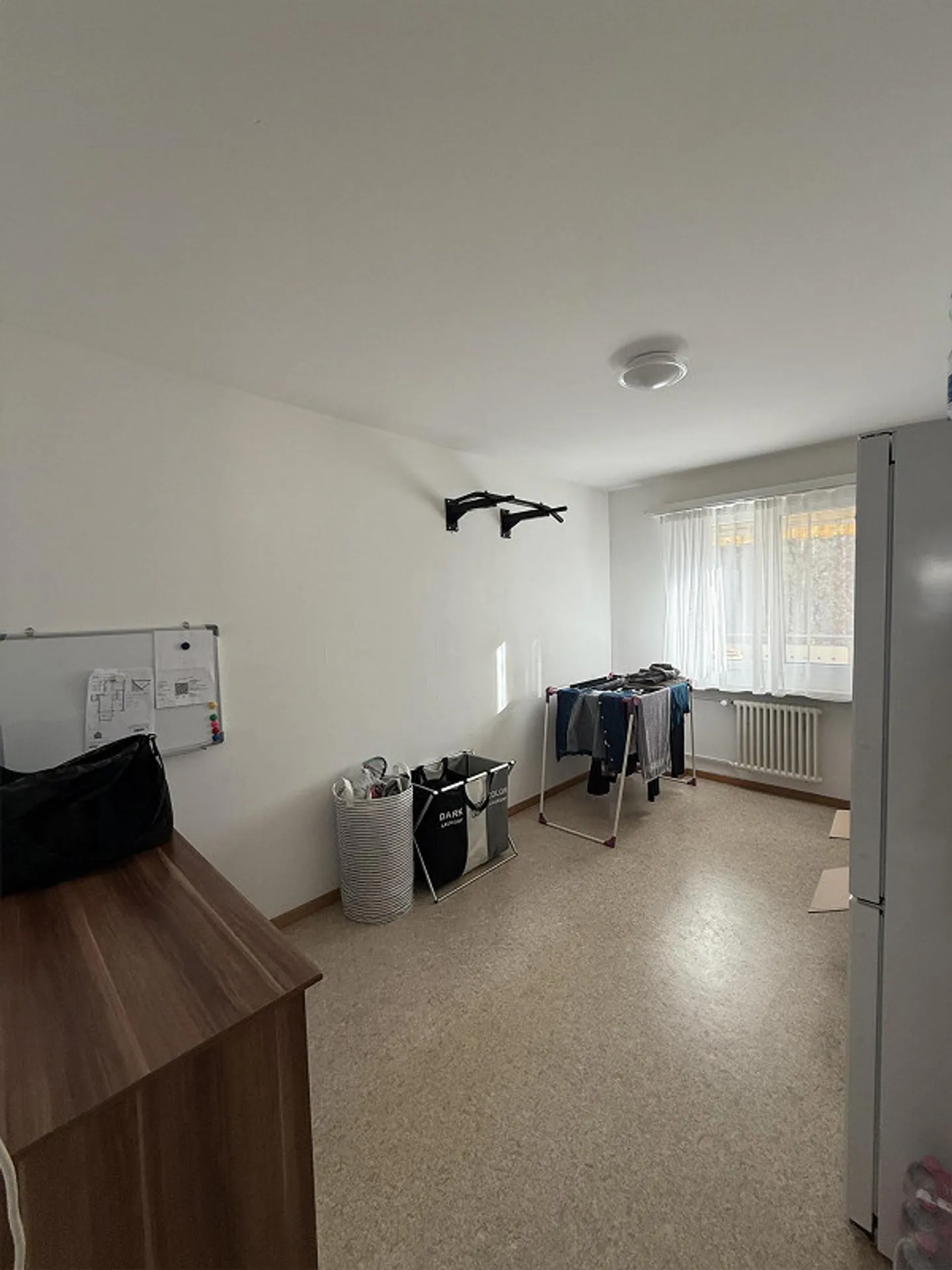 Apartment with bright balcony location - Photo 6 of 7