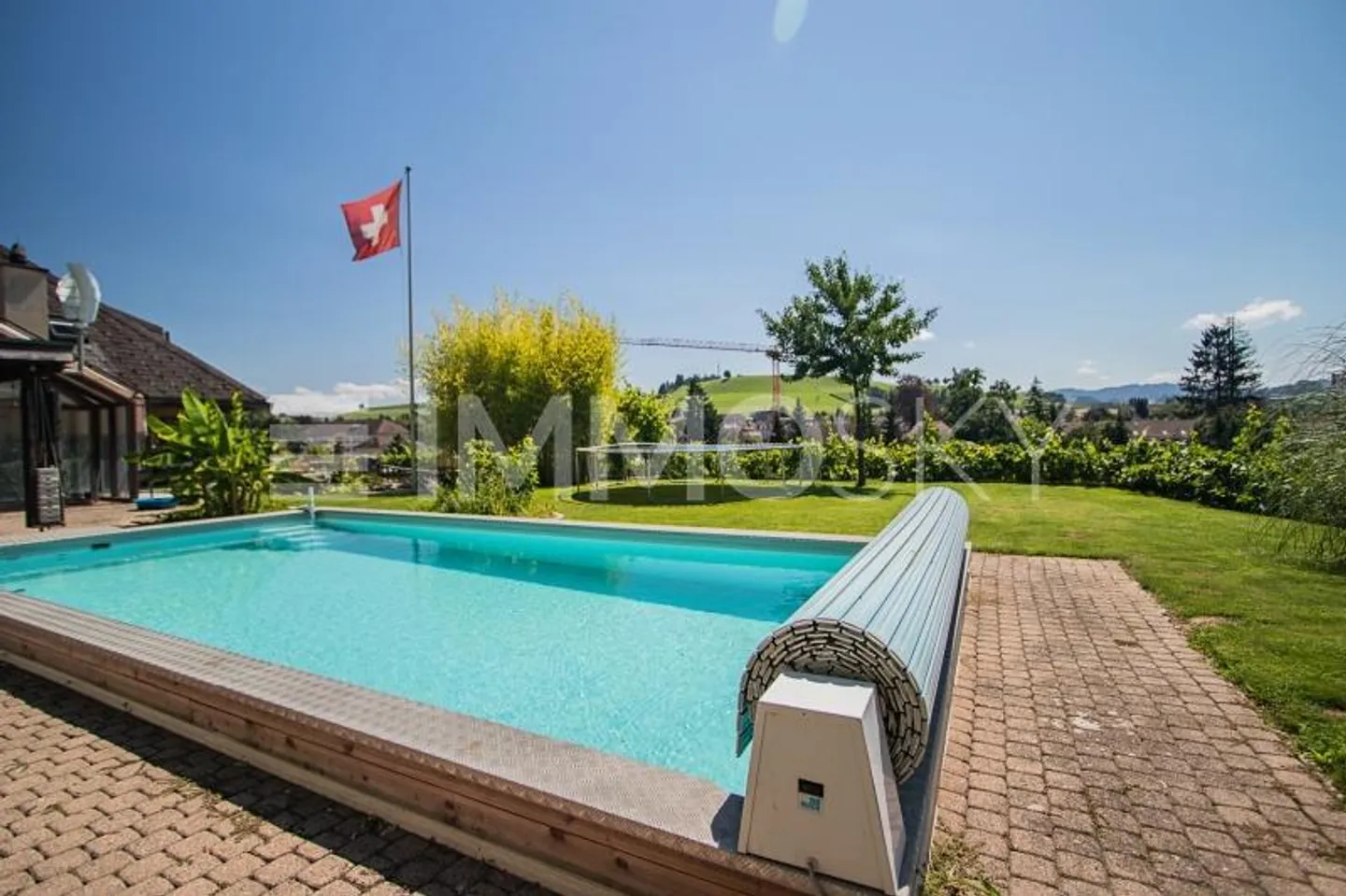 Geräumiges Familienhaus mit Garten - Foto 5 von 5