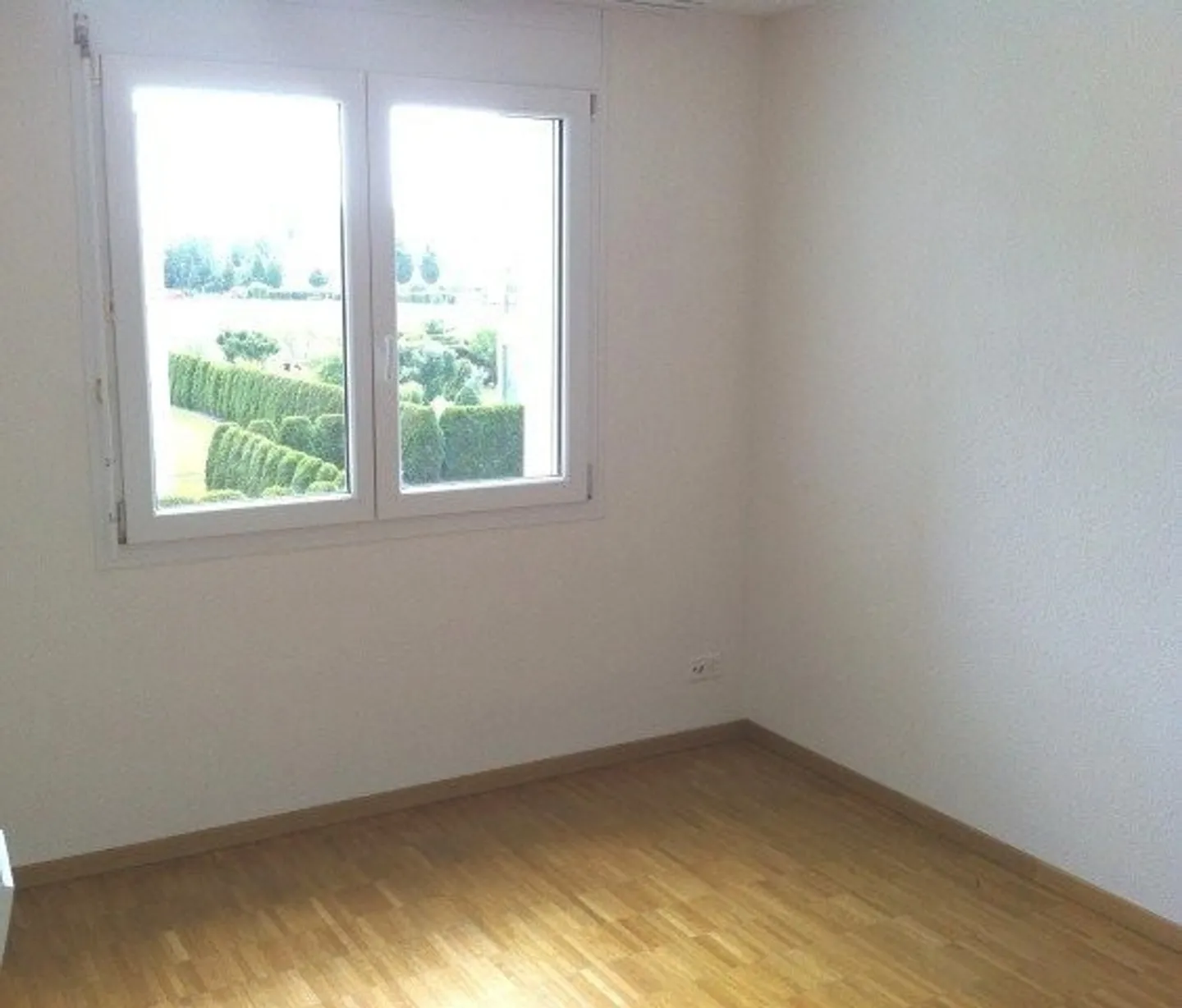 Modern 4.5-Room Apartment - Photo 3 of 7