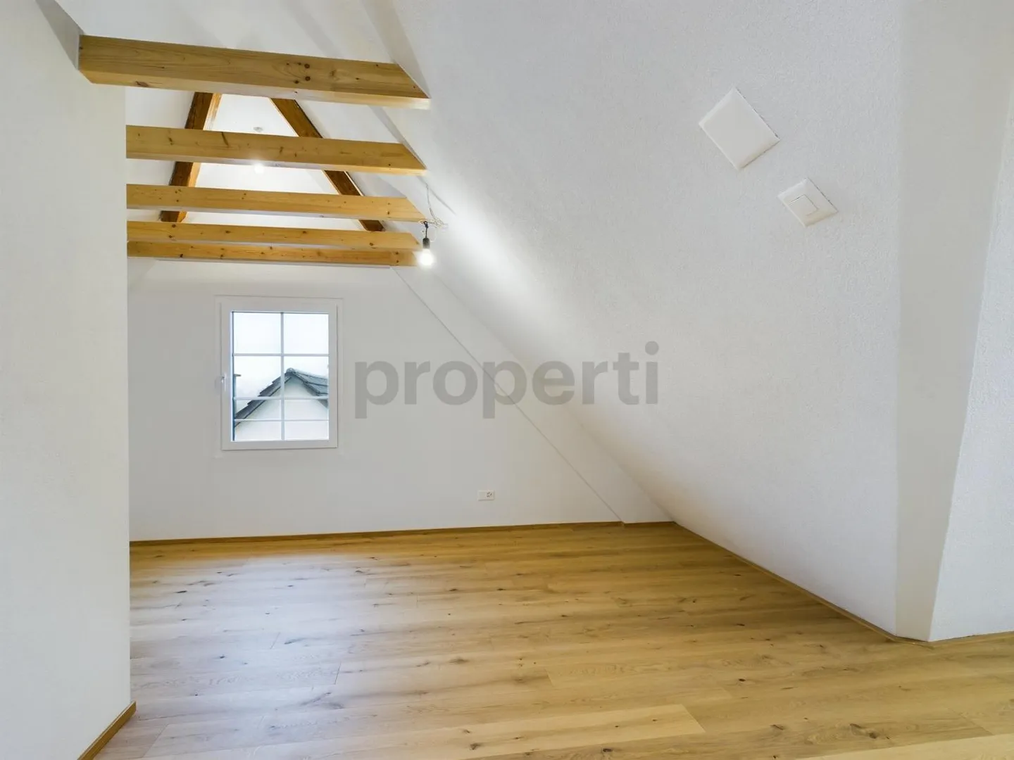 Newly renovated 2-room elegant apartment with basement, Illnau-Effretikon - Photo 5 of 10
