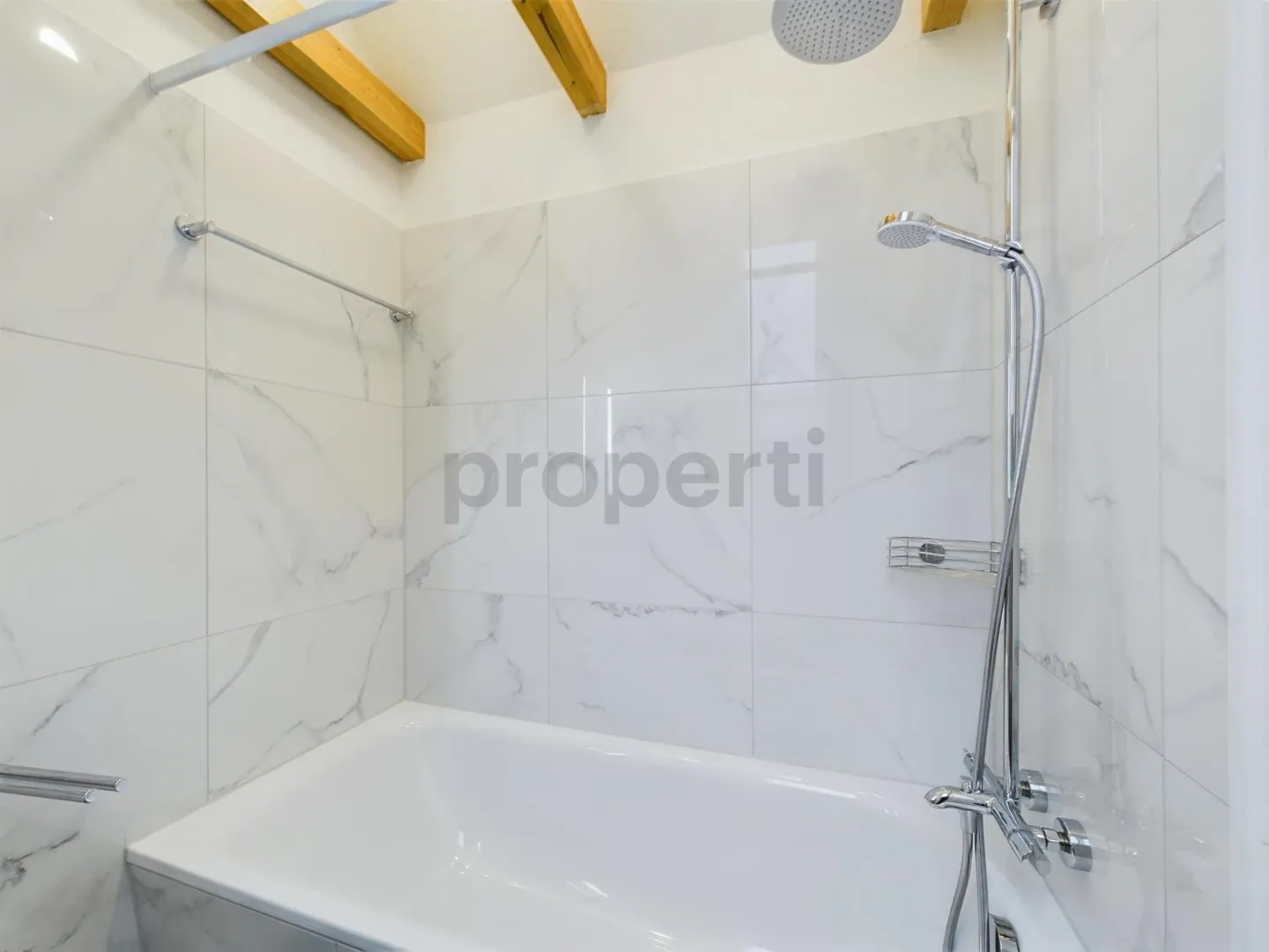 Newly renovated 2-room elegant apartment with basement, Illnau-Effretikon - Photo 9 of 10
