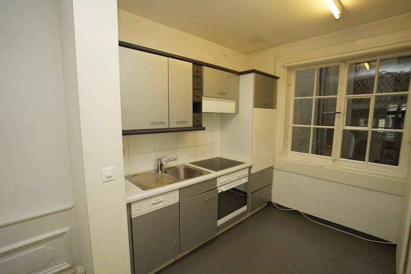 Living in the Bern Old Town - Charming 2-Room Apartment! - Photo 4 of 6