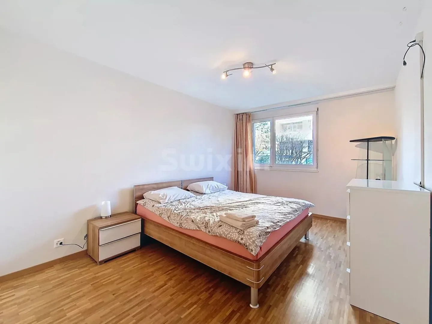 4-room apartment - Photo 3 of 6