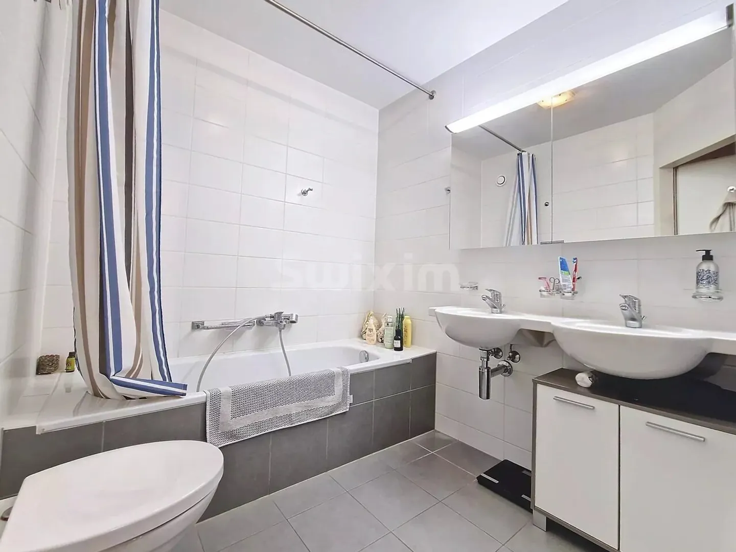 4-room apartment - Photo 6 of 6