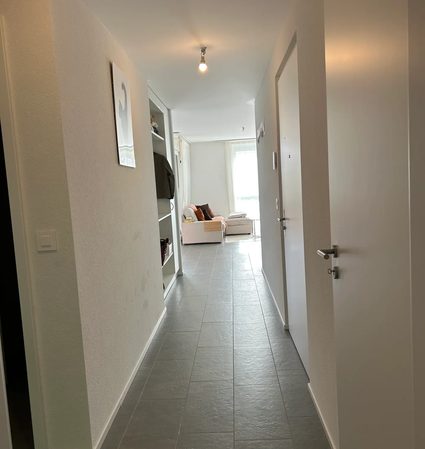 Charming Ground-Floor Apartment - Photo 4 of 8