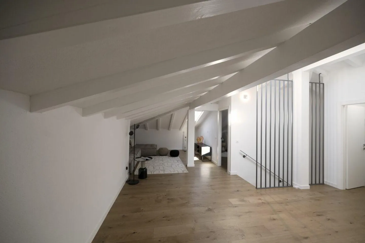 Ascona - Duplex di prestigio con camino a legna, terrazze panoramiche & eleganza senza tempo - Foto 10 di 12