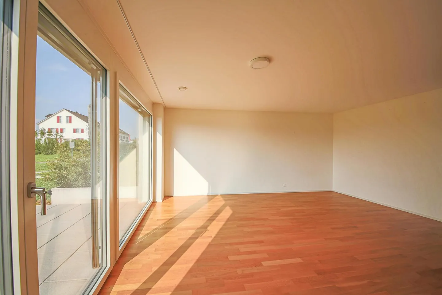 Bella appartamento singolo in una posizione tranquilla! - Foto 5 di 9