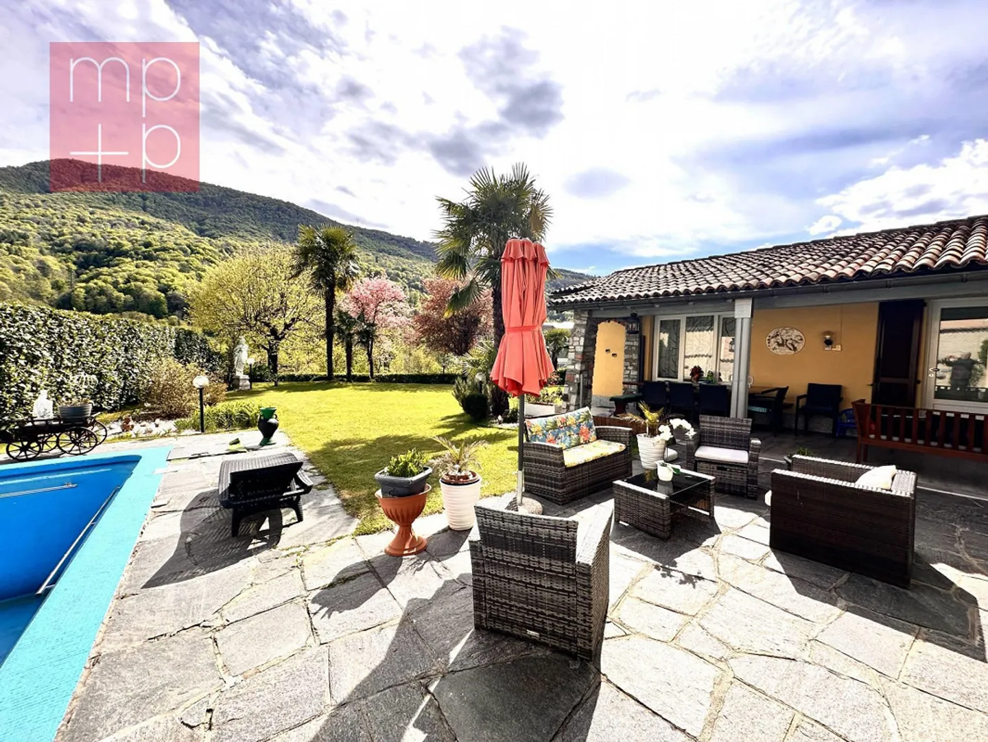 Affascinante Casa Indipendente a Monteggio - Foto 3 di 8