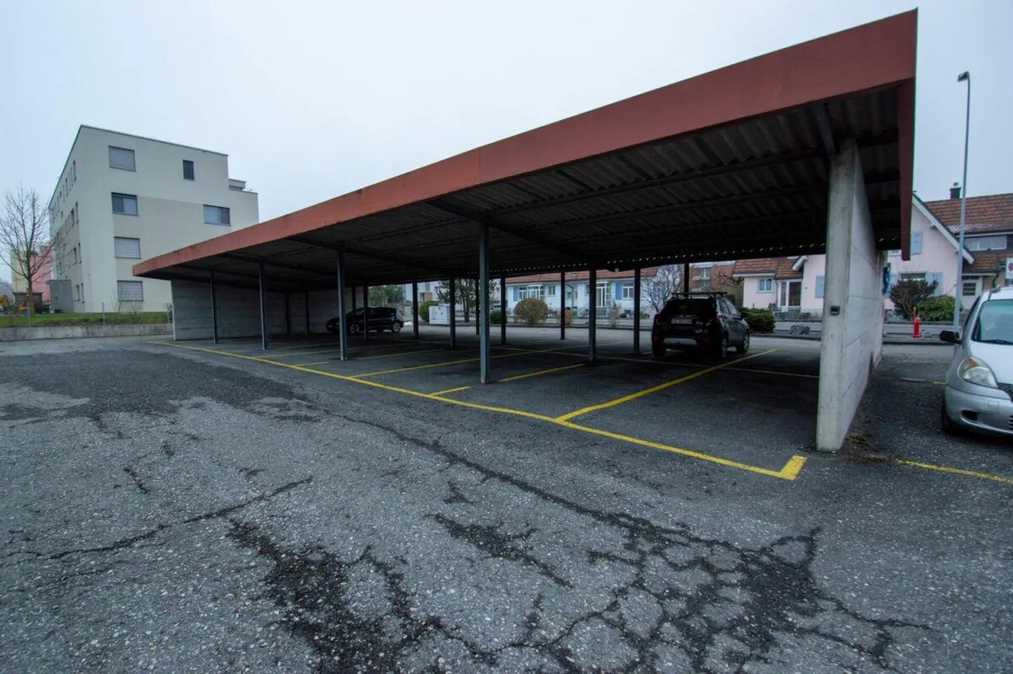 Posti auto coperti a Sargans - Foto 1 di 1