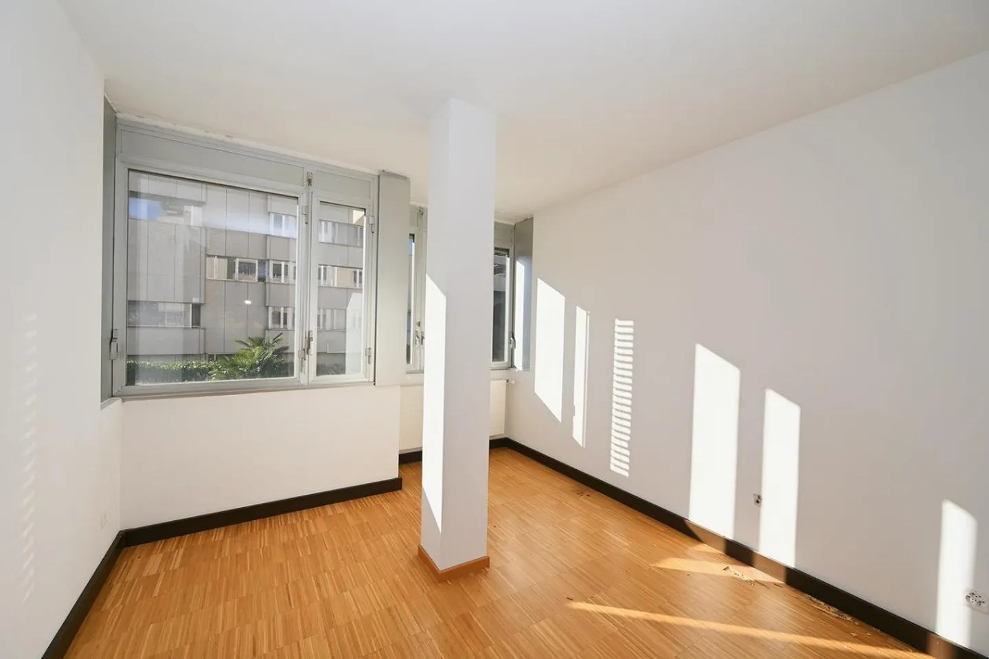 Appartement de 350 m2 face au lac de Lugano dans Central Park - Photo 7 sur 14