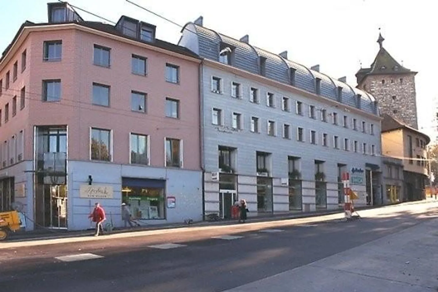 Laden-/Bürofläche direkt beim Bahnhof Schaffhausen - Foto 2 von 4