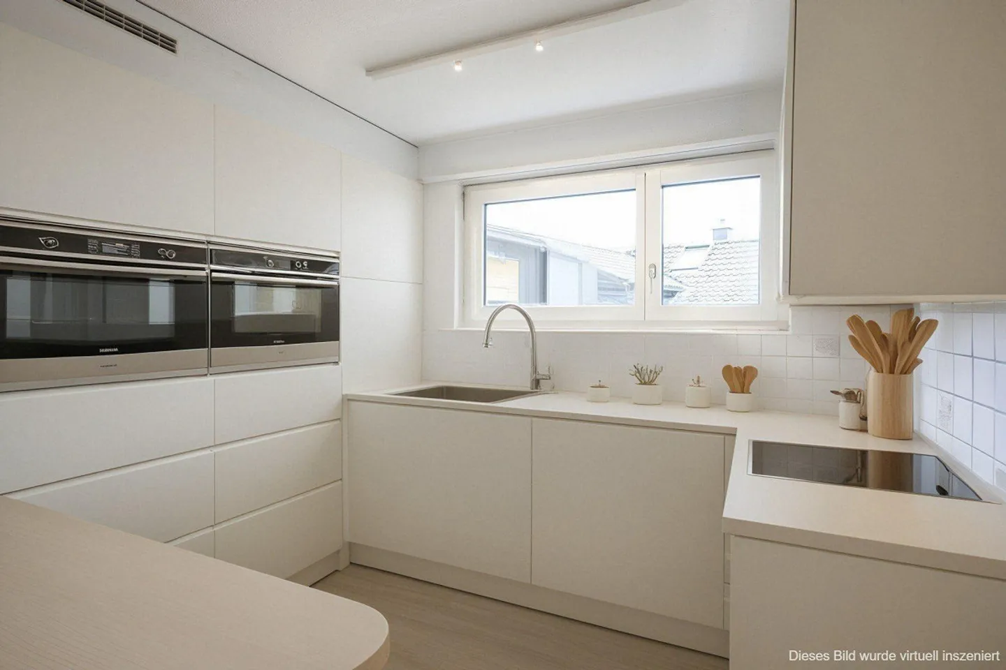 Sunny 4½-room terraced house for renovation - Photo 2 of 13