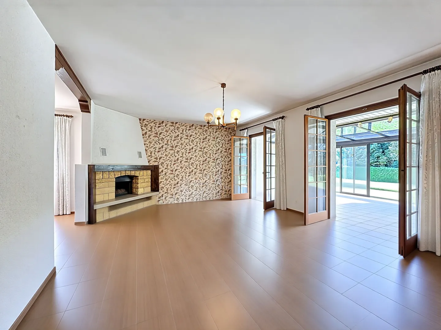 Detached house of 5.5 rooms on a plot of 1254 m² in Courtaman - Photo 13 of 22
