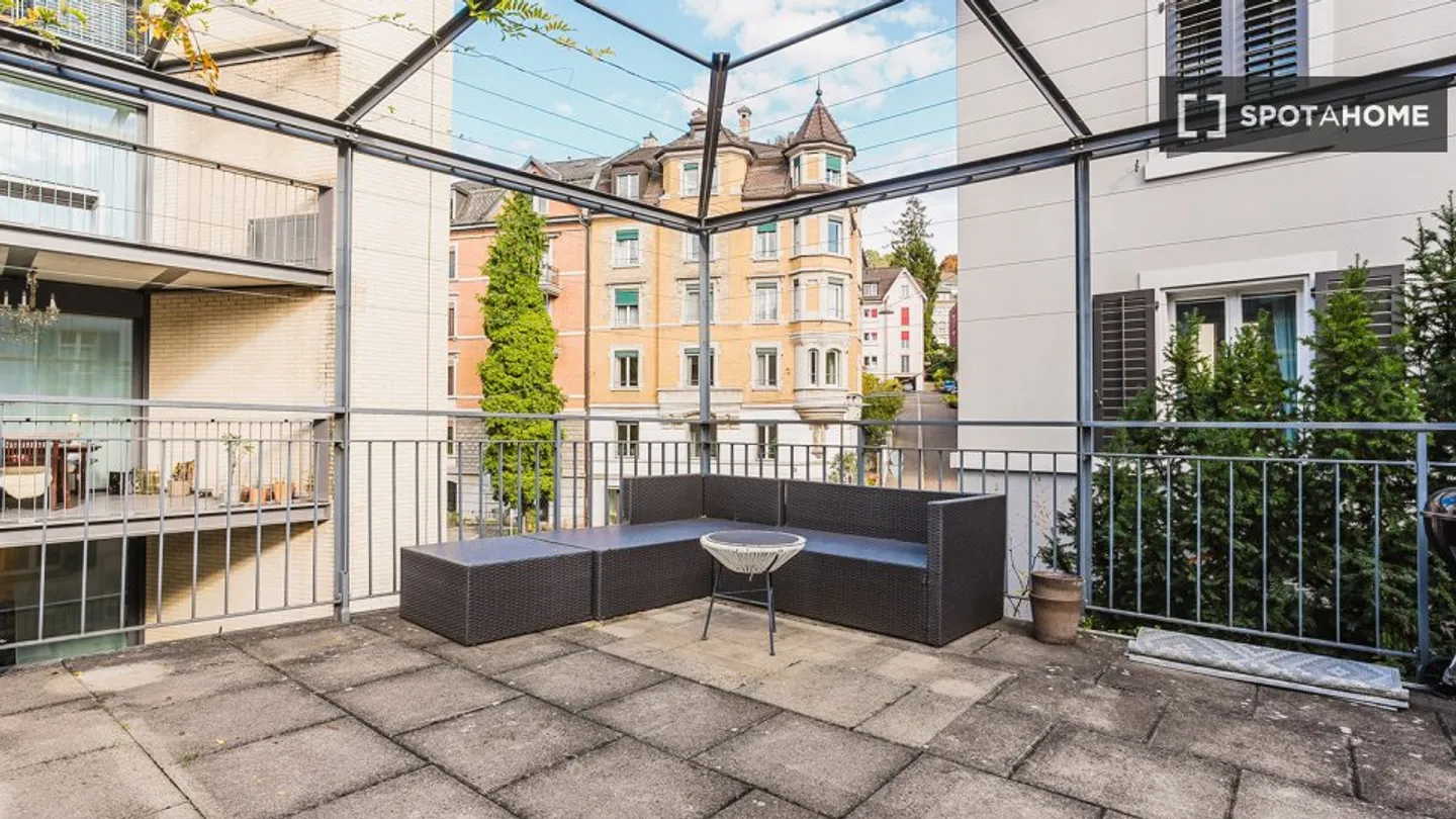 Charming Apartment in Zurich - Photo 12 of 18