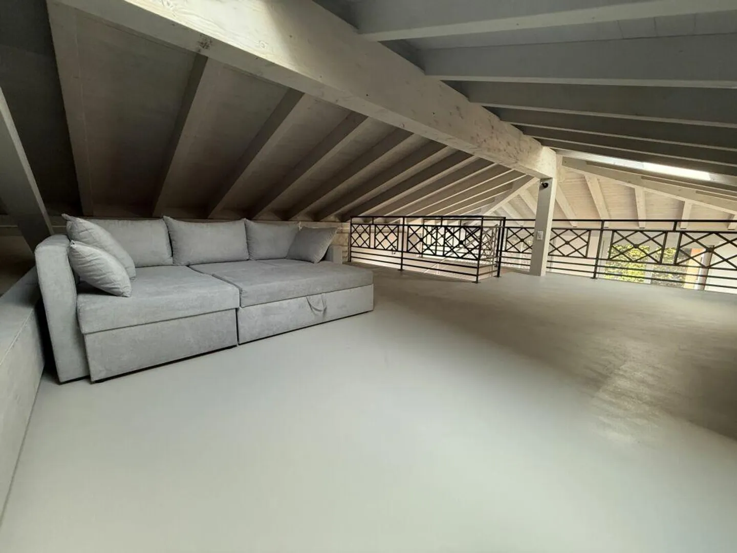 Modern apartment with lake view in sought-after location of Ronco sopra Ascona - Photo 14 of 14
