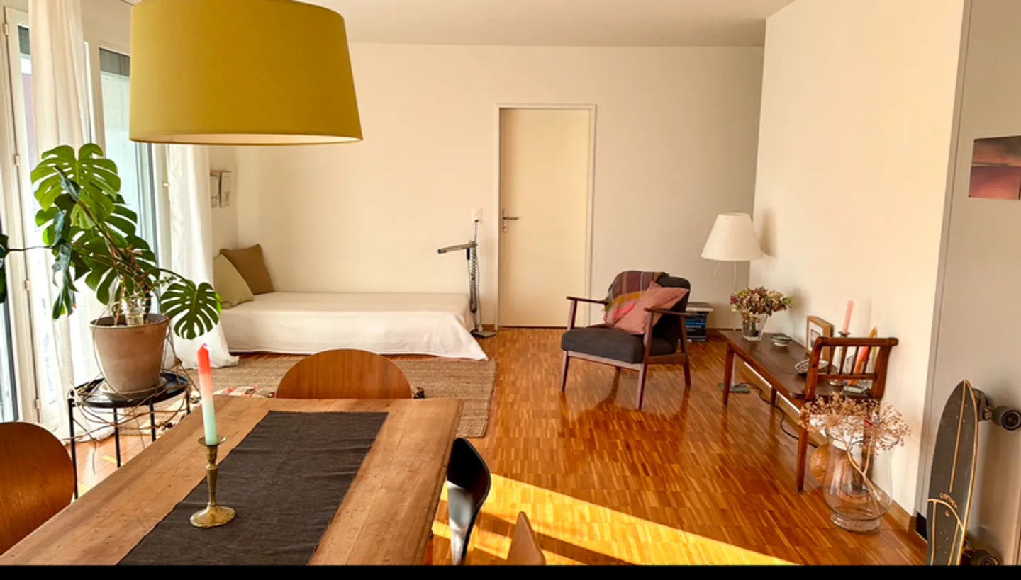 Appartement moderne avec balcon ensoleillé - Photo 1 sur 8
