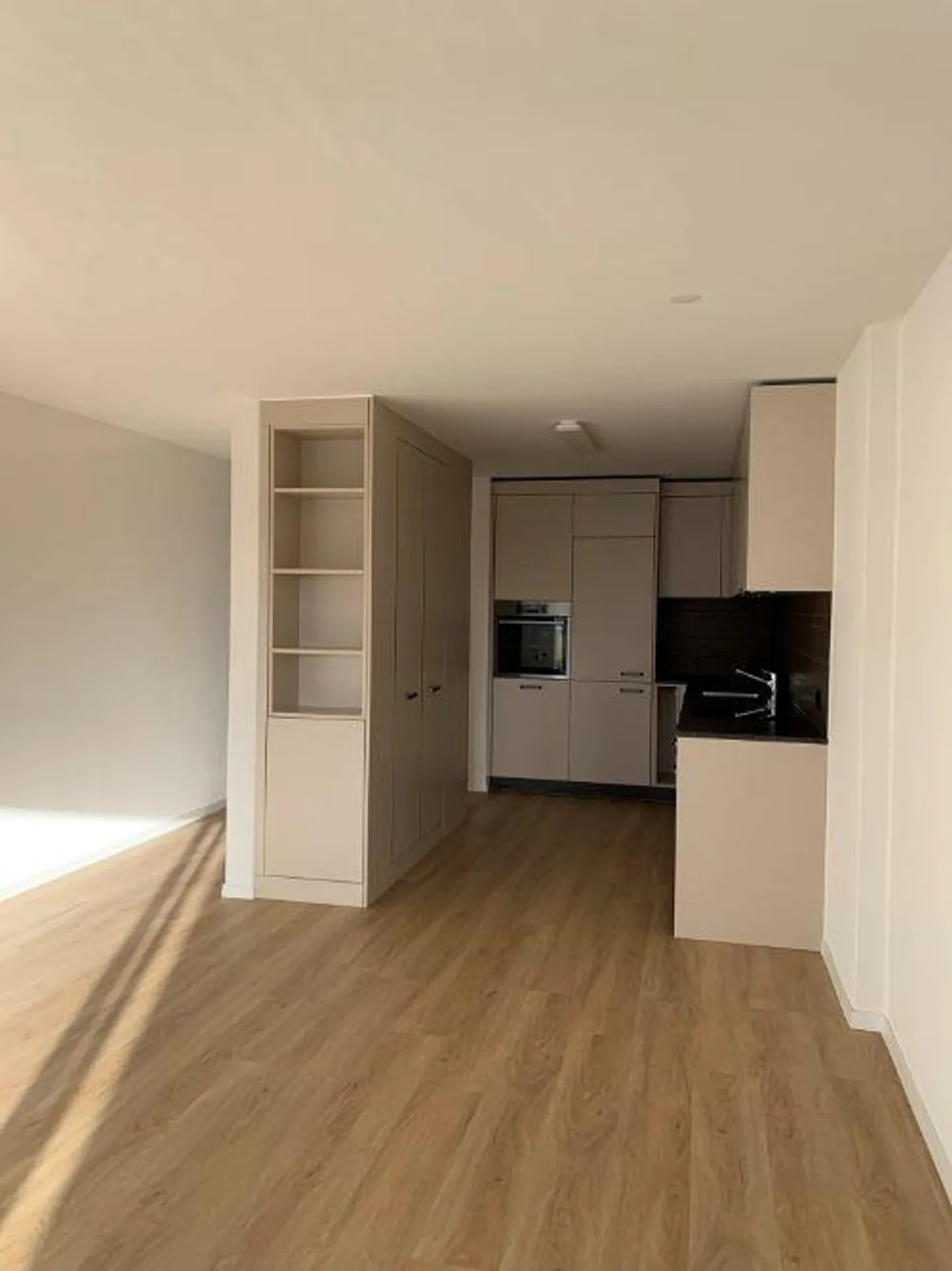 Modernes Apartment in Biel - Foto 3 von 7