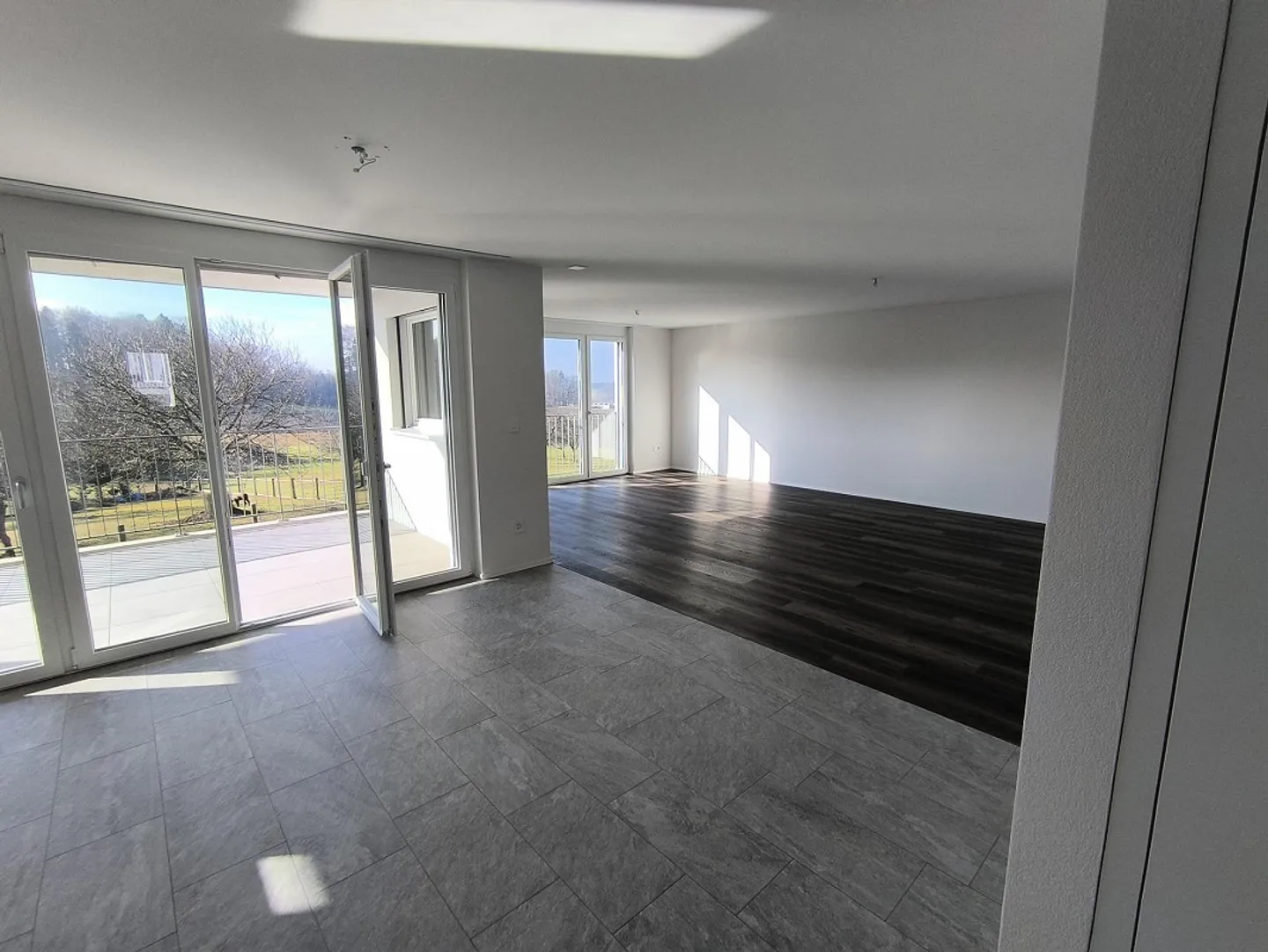 New, Modern 3.5 Room Apartment near Frauenfeld - Photo 7 of 9