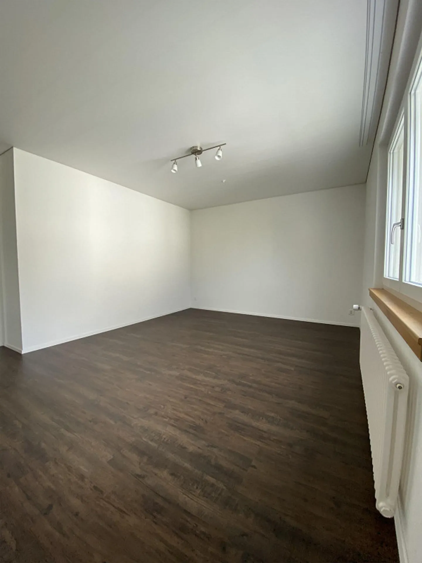 Modern 3.5-room apartment bright & central - Photo 8 of 19