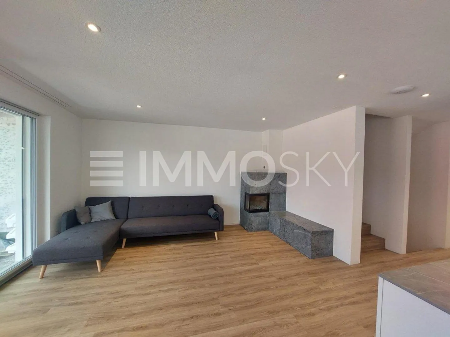 House with 6.5 rooms - Photo 3 of 5