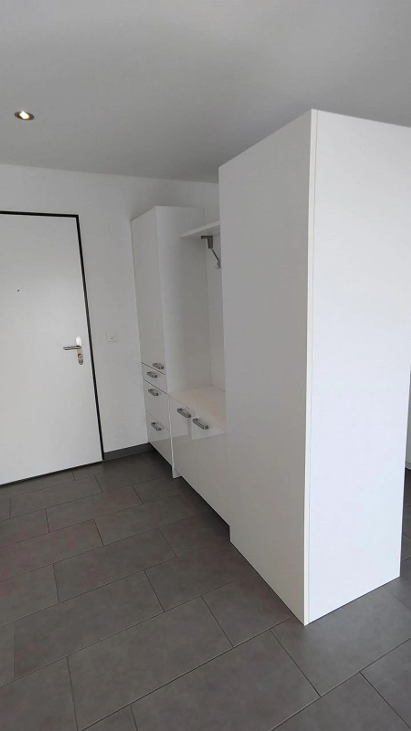 2.5 room apartment with balcony - Photo 7 of 14
